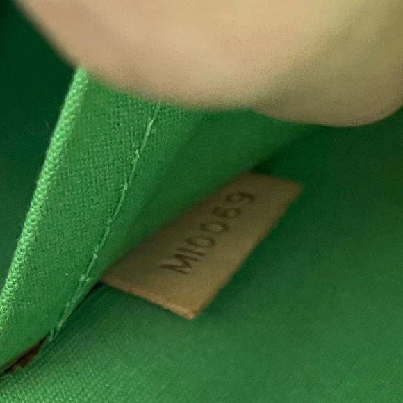 Louis Vuitton Green Floral Tote - Picture 5 of 10